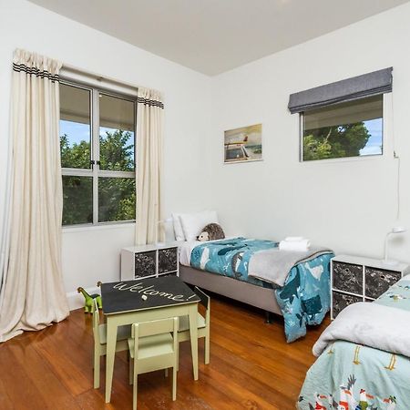 Corokia Villa Richmond Exterior photo