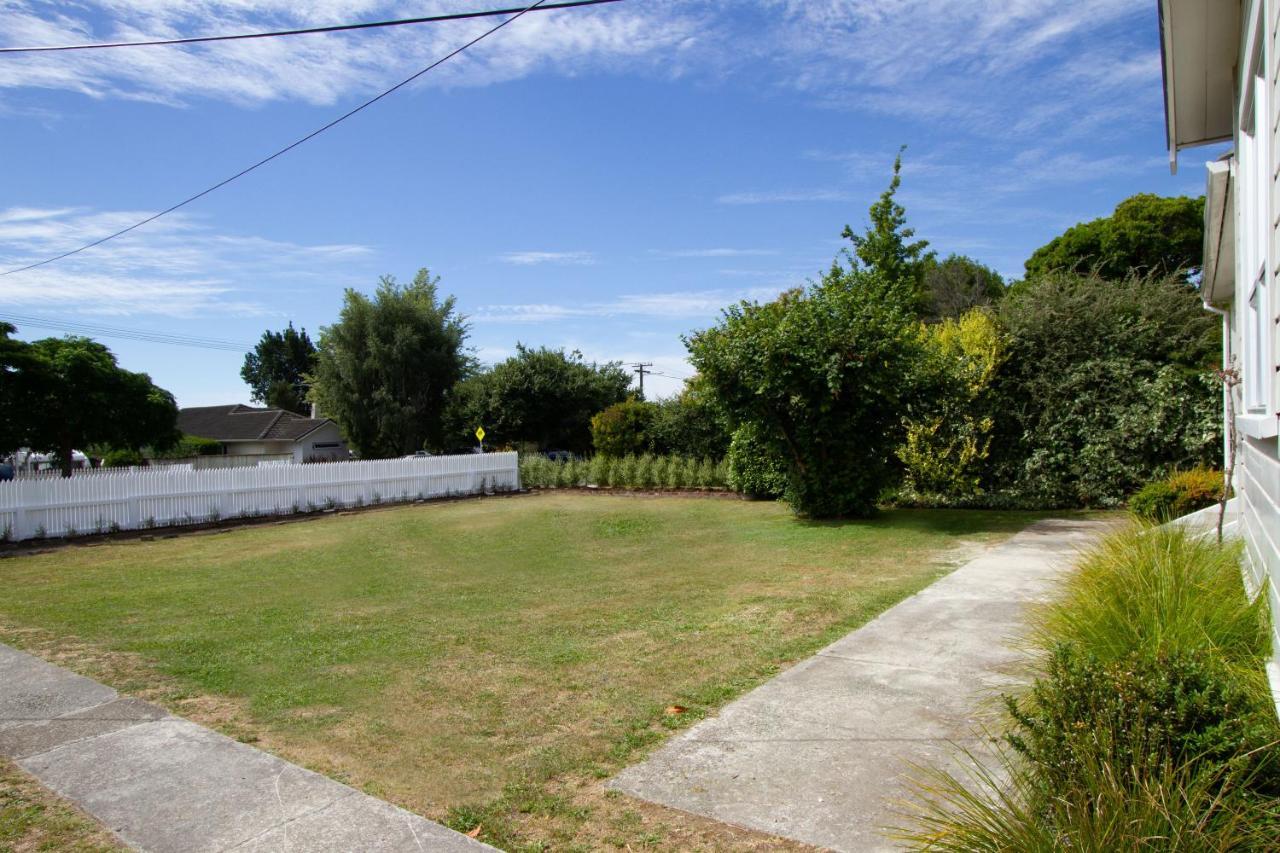 Corokia Villa Richmond Exterior photo