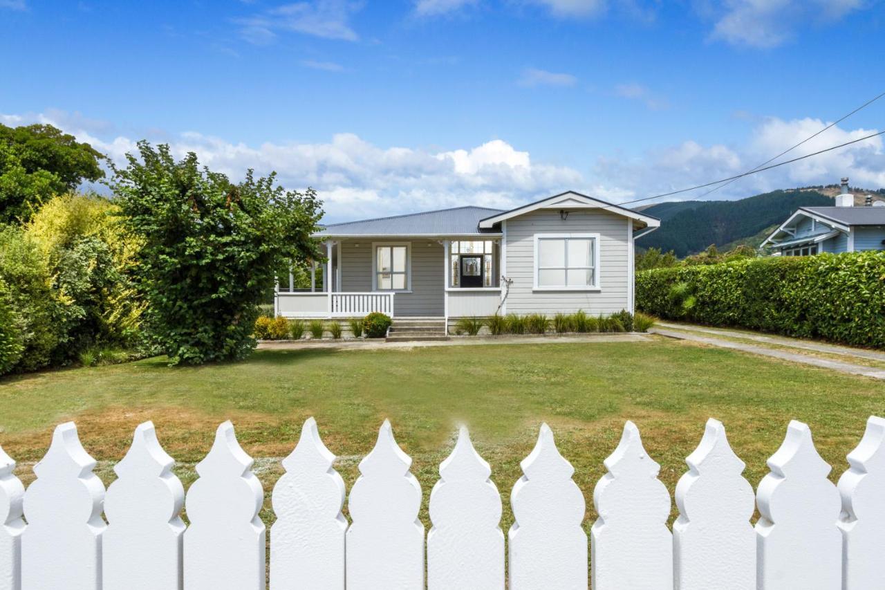 Corokia Villa Richmond Exterior photo